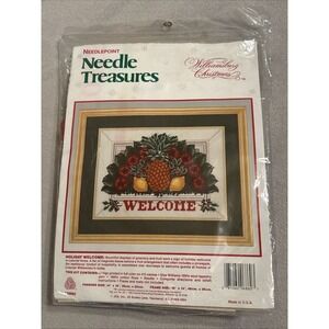 WILLIAMSBERG CHRISTMAS Welcome Needlepoint Kit Needle Treasures 06860 14" x 10"